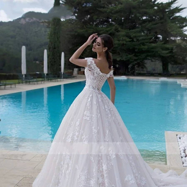 Vintage-Inspired Lace Ball Gown Wedding Dress - Sleeveless Bridal